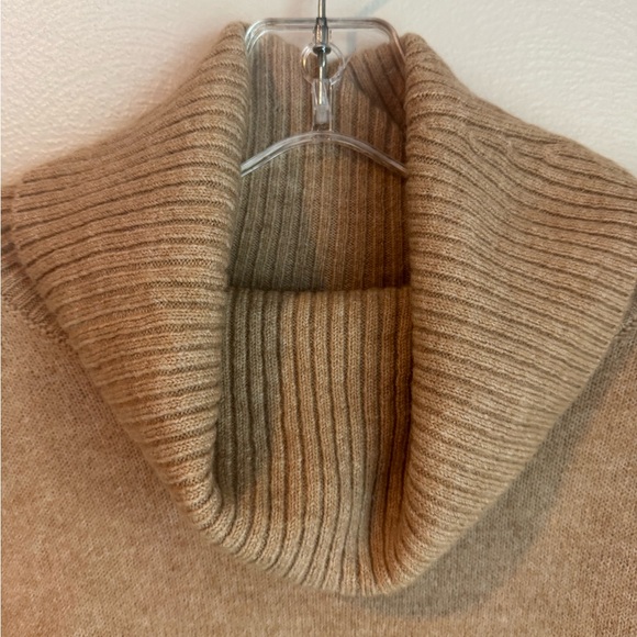 NWT Loft Tan Turtleneck Rib Trim Cozy Sweater - Picture 6 of 8